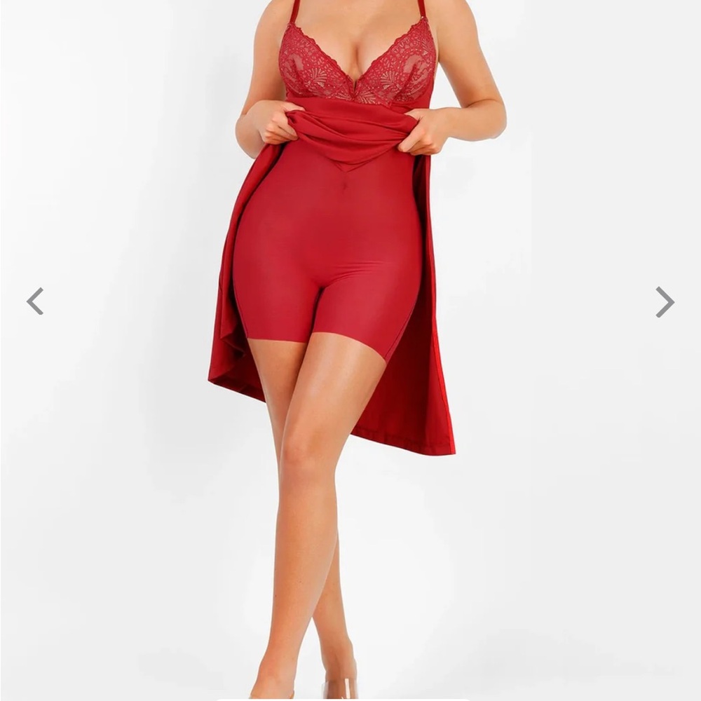 POPILUSH Shapewear⏳ Lace V Neck Side Slit Slimming Maxi Slip Dress NWT - Picture 3 of 8
